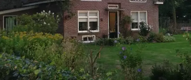 Chalet-Bungalow-Huisje Camping Hoeve Arbeid Adelt