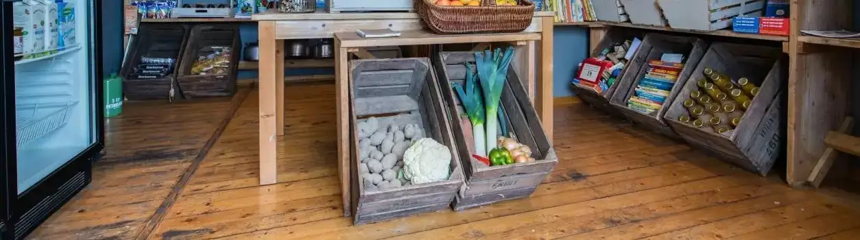 Tienda-Supermercado Camping Hoeve Waterschap - Boerenbed