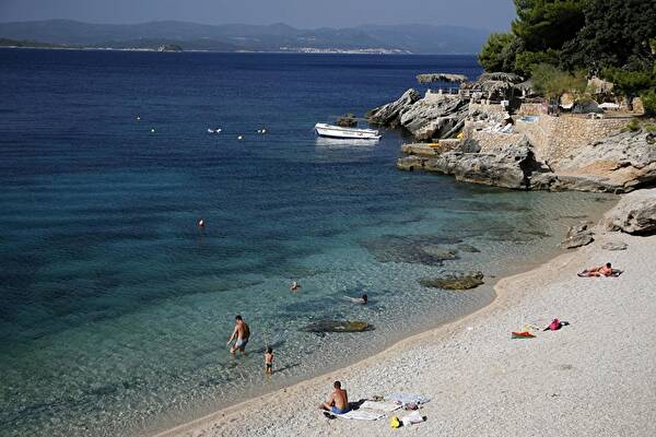halskæde Mild Ring tilbage Camping Holiday Resort Adriatic i Orebić, Kroatien | JetCamp.com