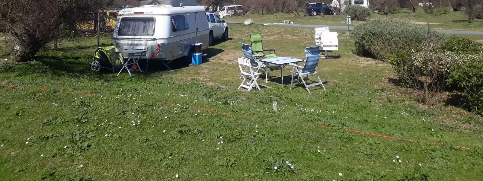 Pitch Camping Huttopia Ars en Ré