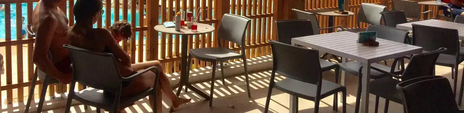 Kavárna restaurace bar Camping Igesa Frontignac