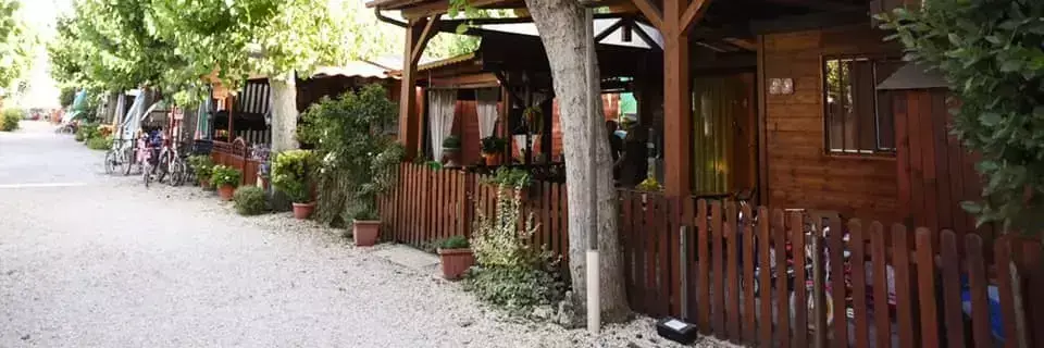 Cottage-Holiday Home Camping Il Delfino