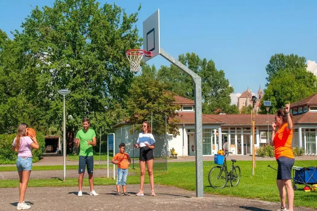 Sportovní Camping Ile Du Rhin - Tohapi