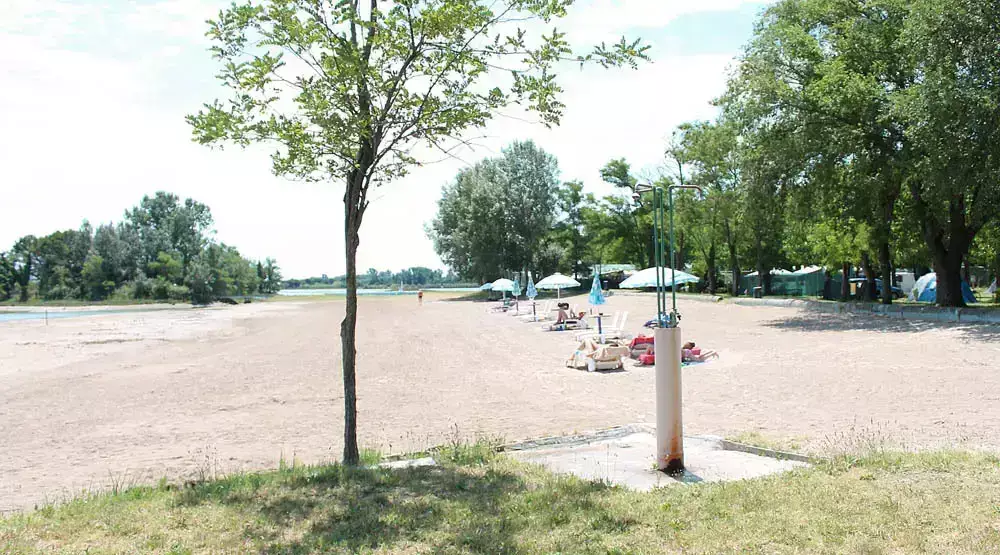 Strand Camping Isola Del Paradiso