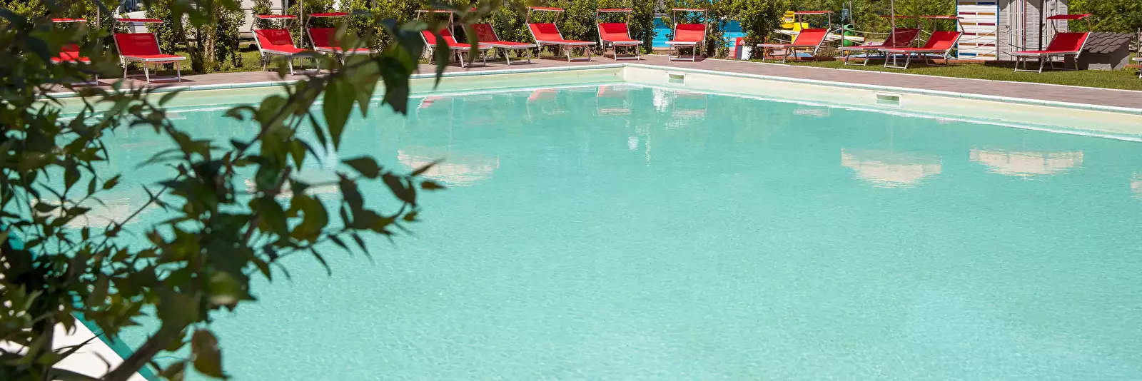 Schwimmbad Camping Isola