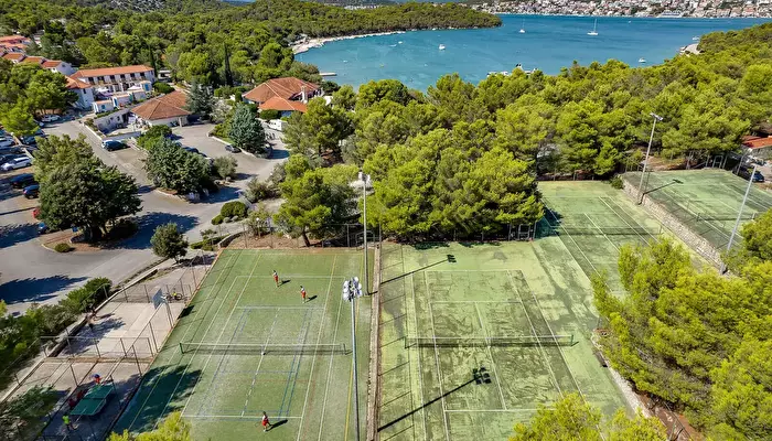 Camping Jezera Lovišća Murter.