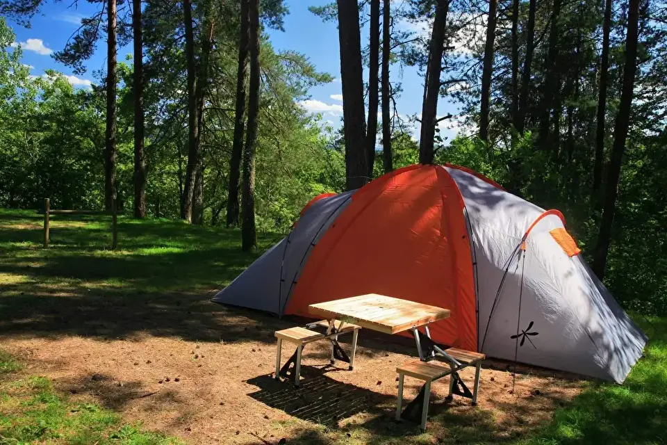 Camping Jura - Domaine de l'Epinette