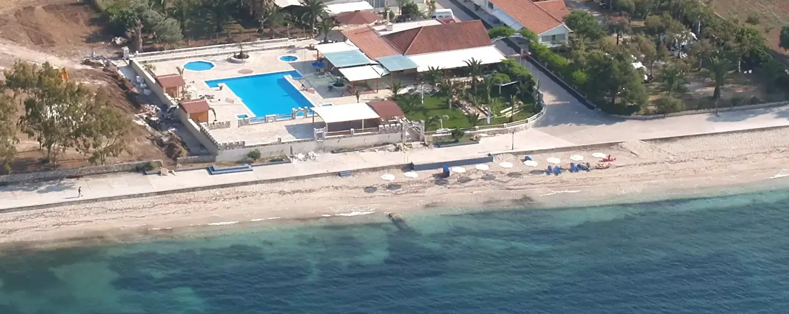 Locatie overzicht Camping Karavomilos Beach
