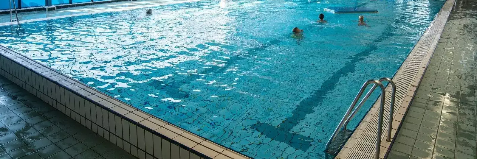Krytý plavecký bazén Camping Klein Vaarwater
