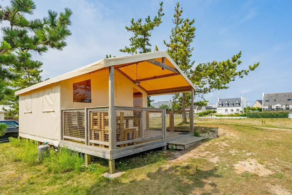 Camping La Baie de Kernic - Homair, Plouescat, France (2026) | JetCamp.com