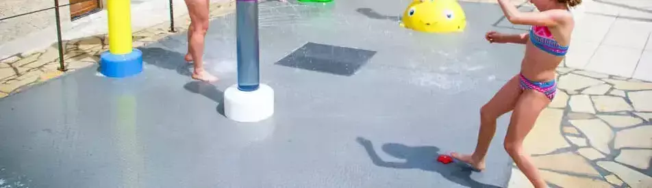 Piscina Camping La Beaume