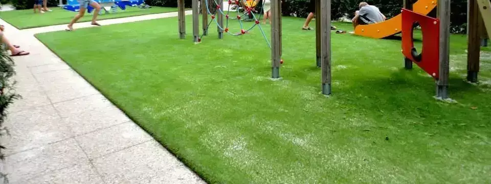 Děti teenageři Camping La Cascade