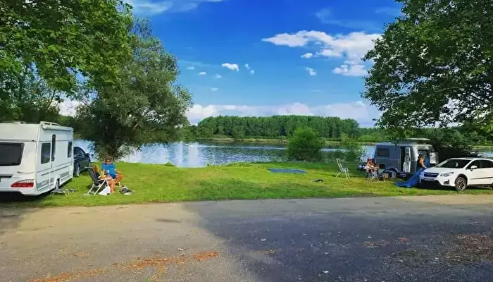 Camping La Clé de Saône.