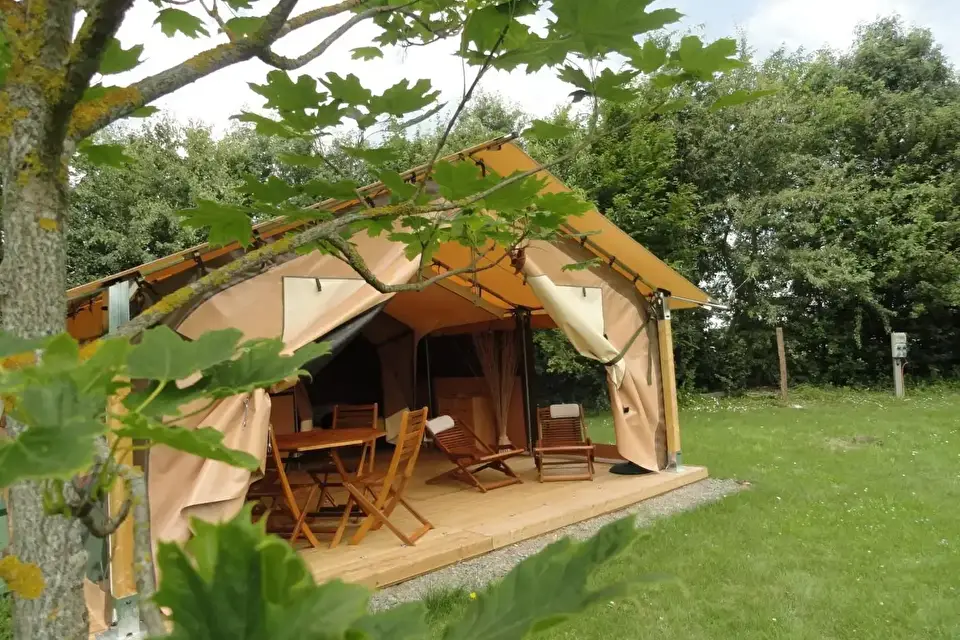 Camping La Clé Des Champs
