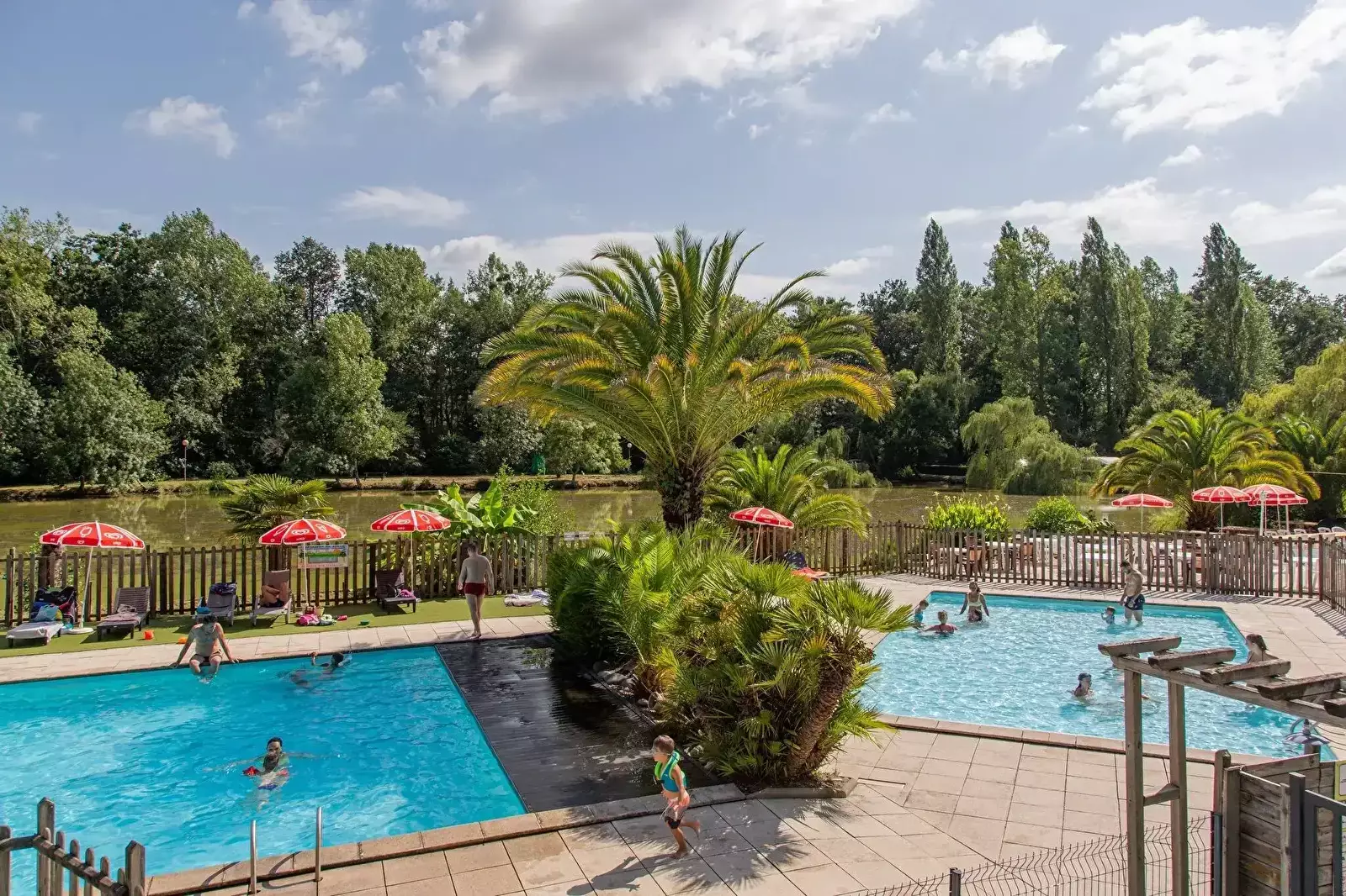 Piscina Camping La Comtesse