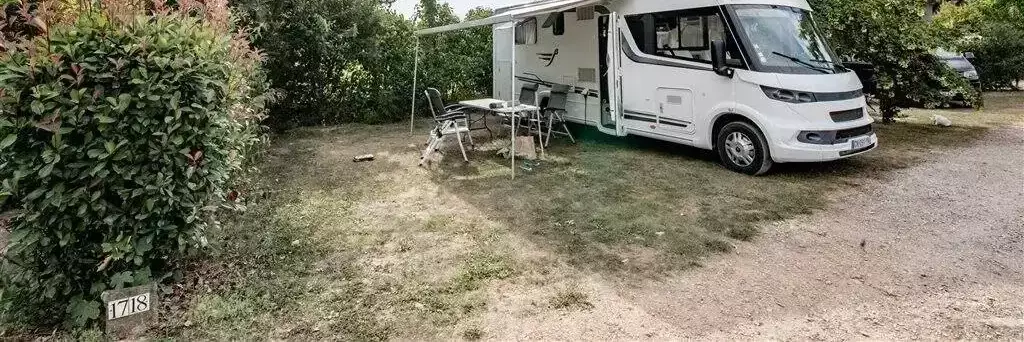 Piazzola camper Camping La Dourbie