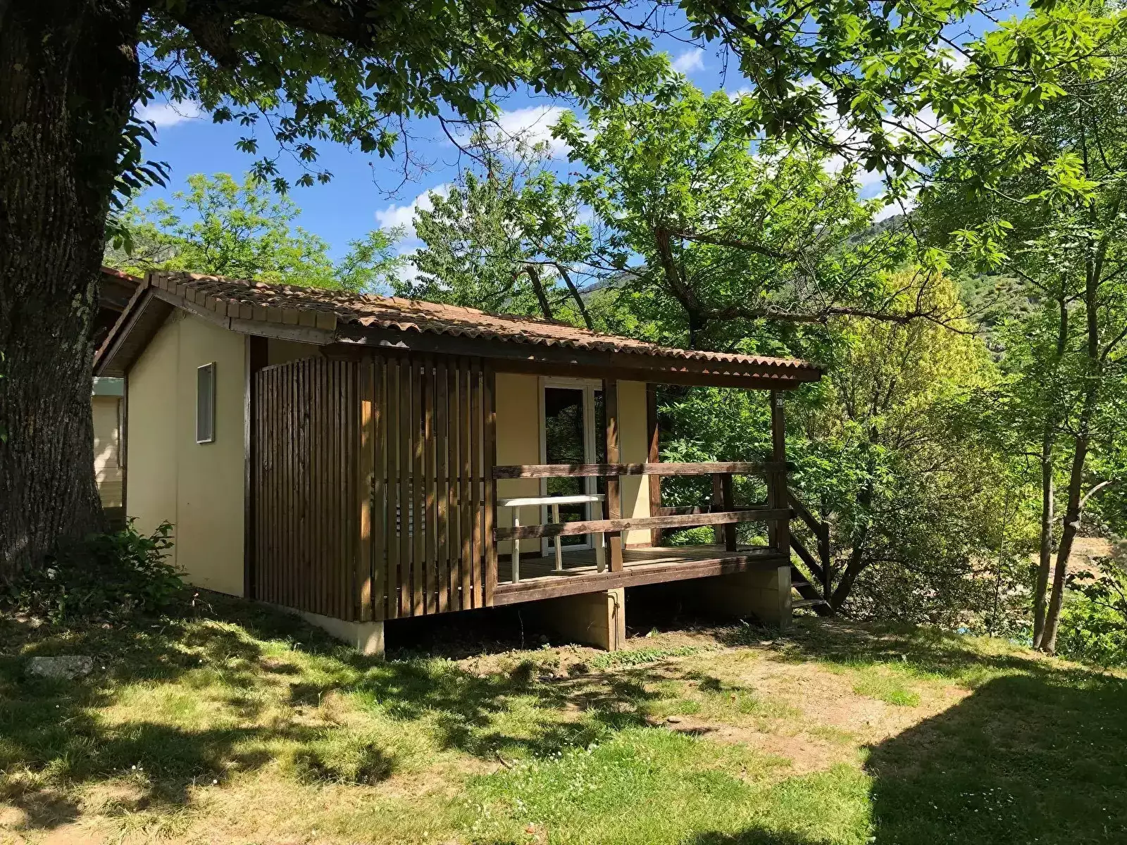 Chalet-Bungalow-Huisje Camping La Drobie