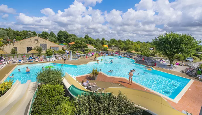 Camping La Ferme Du Latois - Rcn.