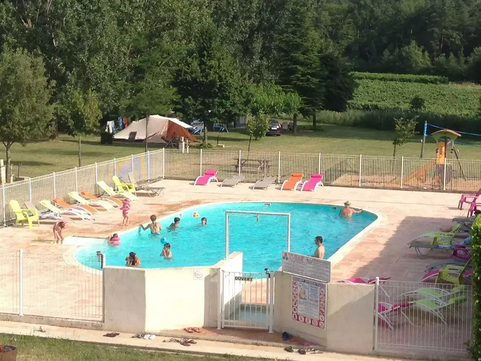 Tenda Camping La Goule