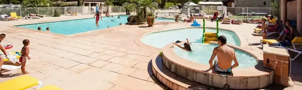 Plavecký bazén Camping La Nouzarède