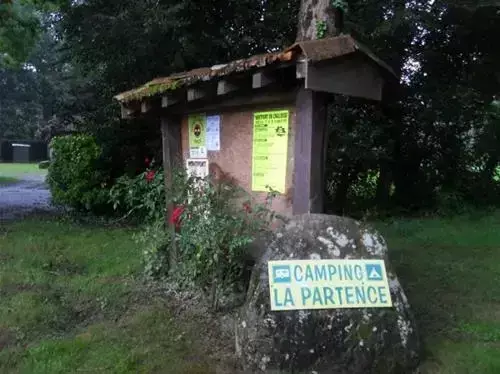 Chalet-Bungalow Camping La Partence