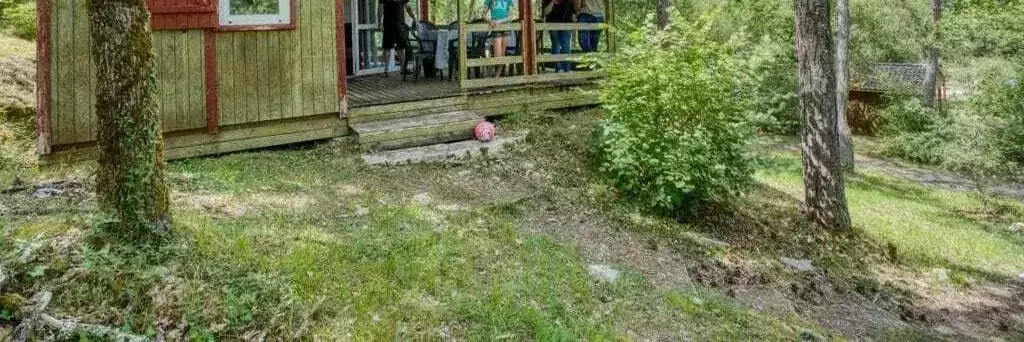 Chalet-Bungalow Camping La Peyrugue