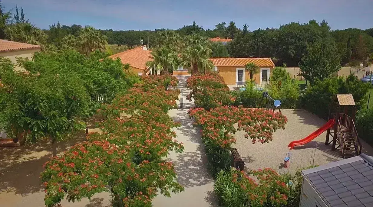 Pohled Camping La Pinede Enchantee
