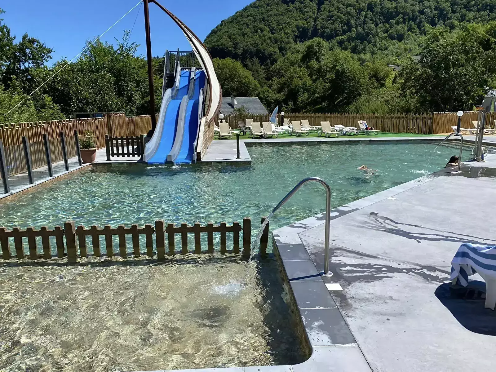 Piscina Camping La Pommeraie