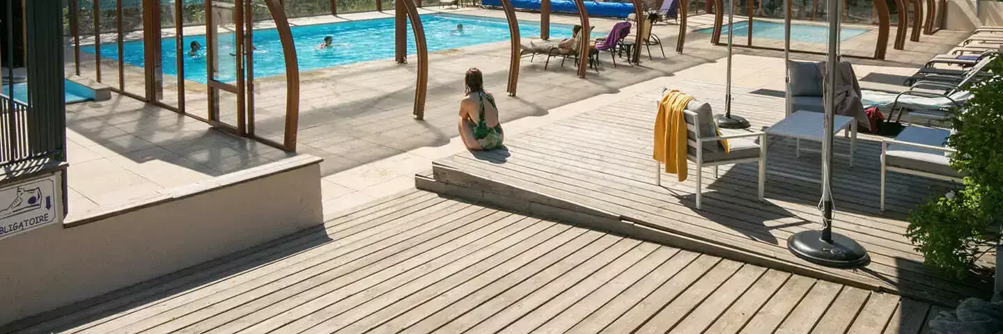 Zwembad Camping La Rochelambert