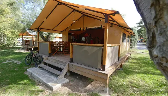 Camping La Rochette.