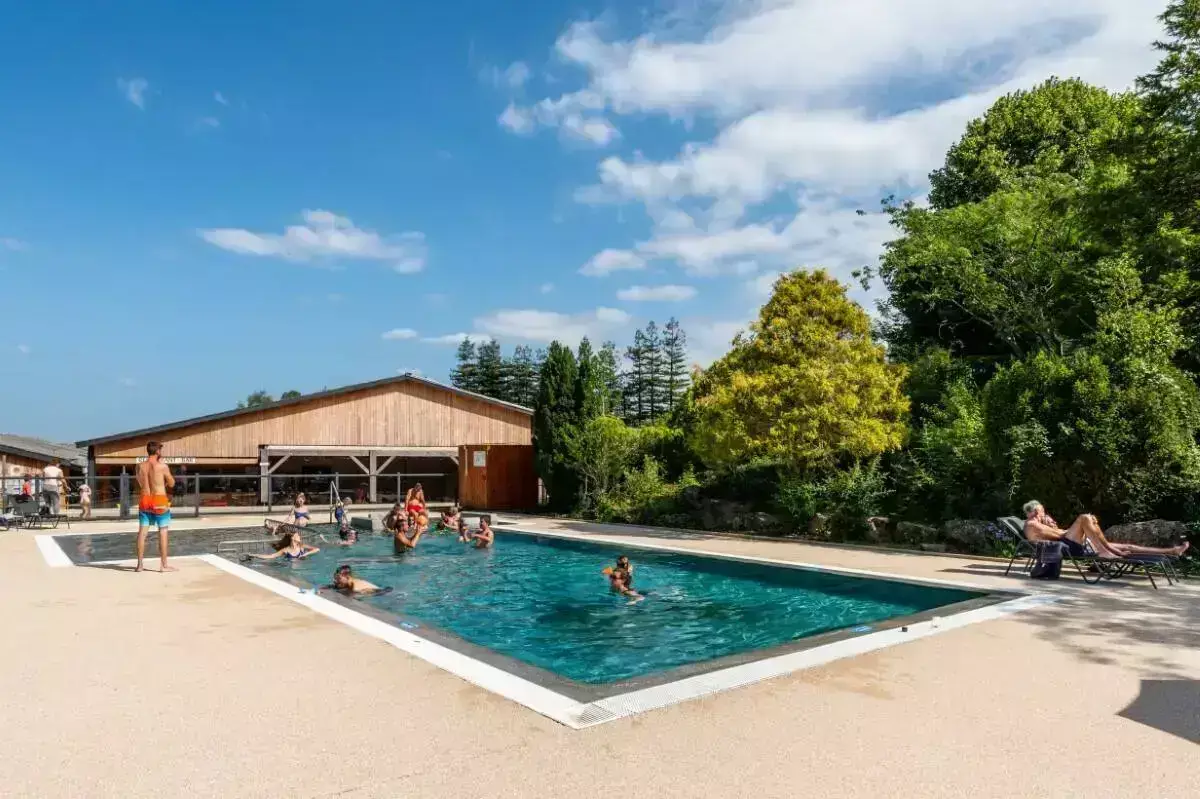 Piscina Camping La Serre