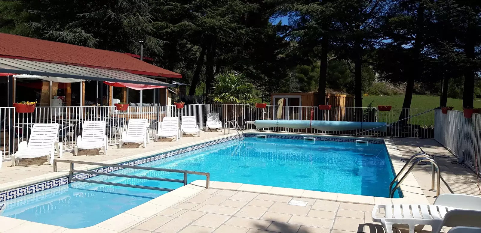 Piscina Camping La Source