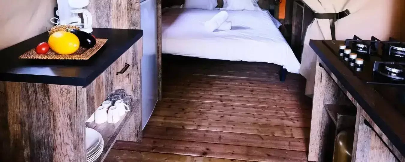 Safari tent Camping La Vallée Heureuse