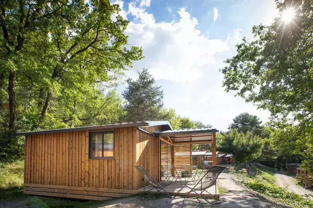 Chalet-Bungalow Camping Lac de Serre-Ponçon - Huttopia