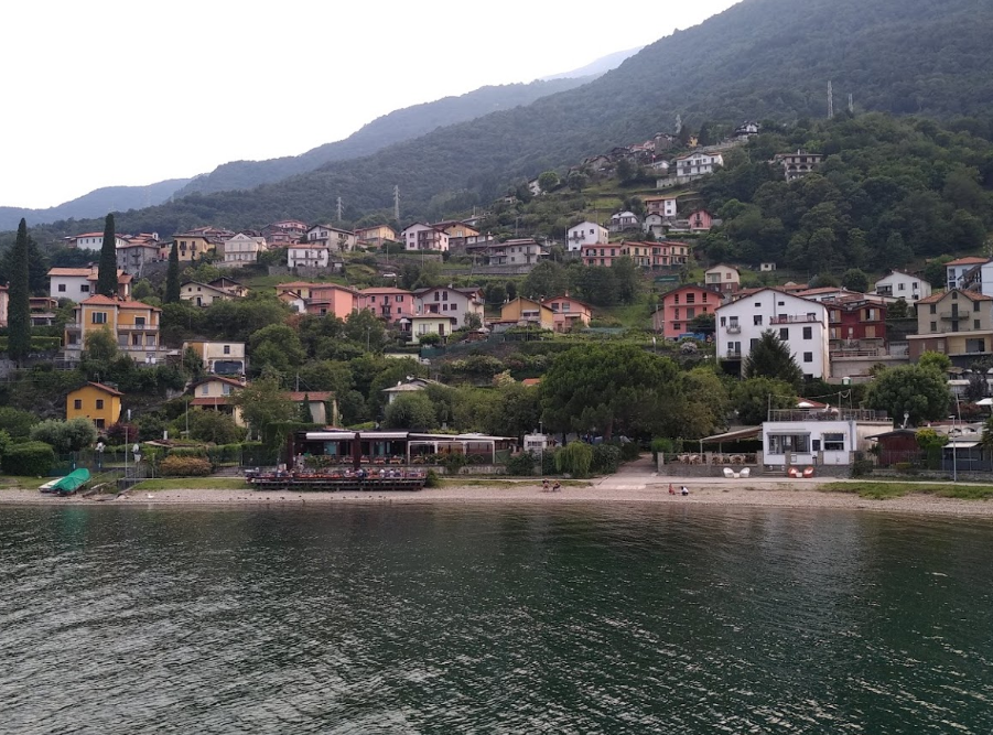 Camping Laguna Beach In Pianello Del Lario Italy Jetcamp Com