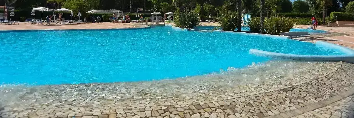 Piscina Camping Laguna Village