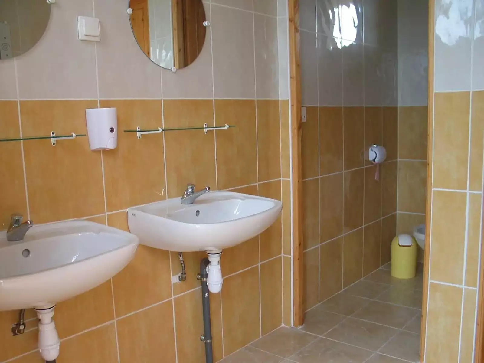 Interieur accommodatie Camping L'Arc En Ciel