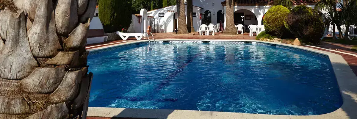 Zwembad Camping Las Palmeras