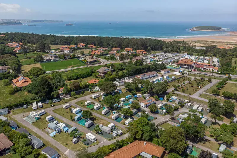 Přehled lokalit Camping Latas - Somo Bungalow Resort