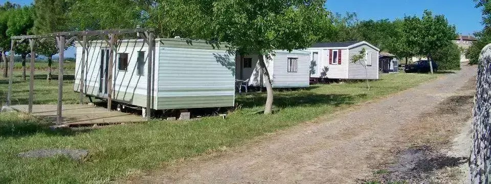 Chalet-Bungalow Camping Le Bardou