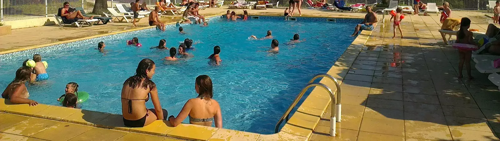 Piscina Camping Le Barralet