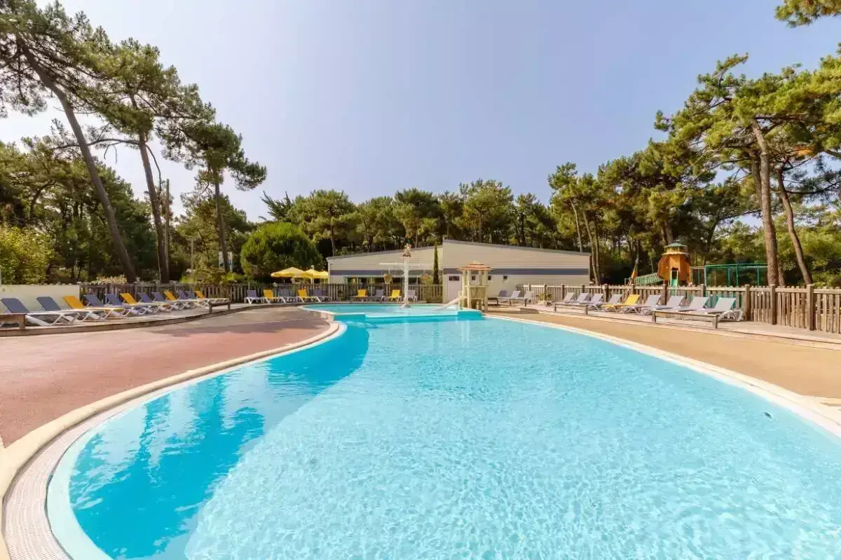 Piscina Camping le Bois de la Gachère