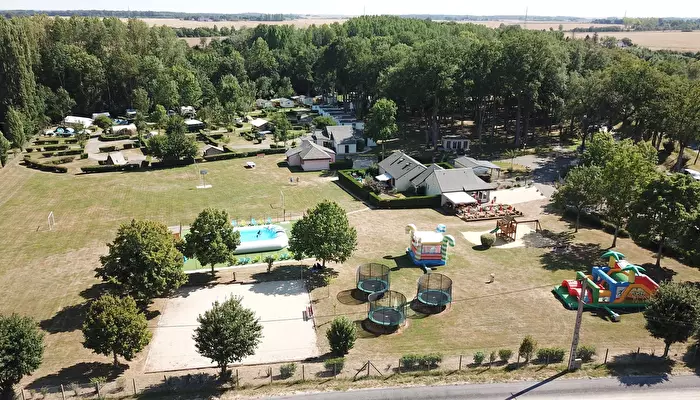 Camping Le Bois Fleuri.