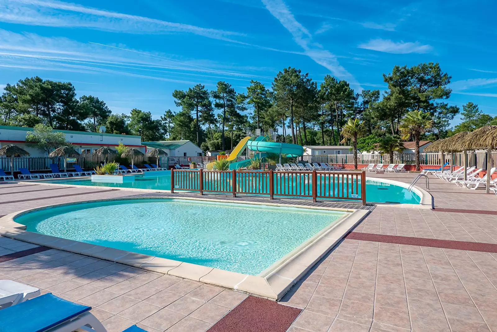 Piscina Camping le California