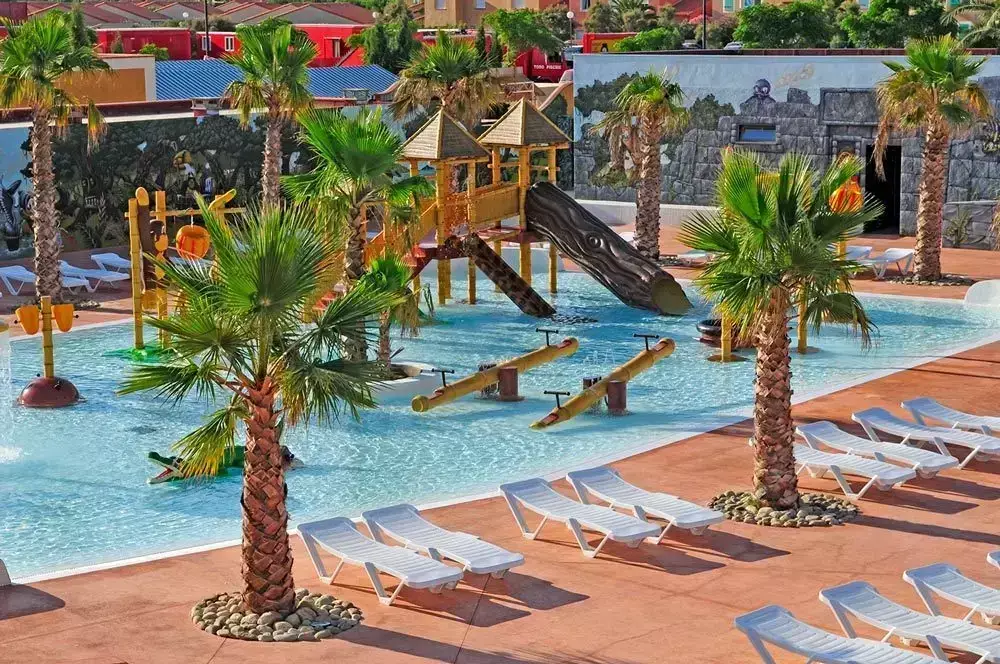 Piscina Camping Le Calypso