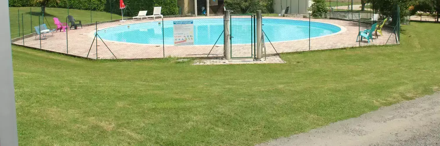 Piscina Camping Le Casties