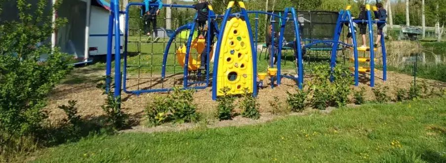 Parco giochi Camping Le Cattiaux