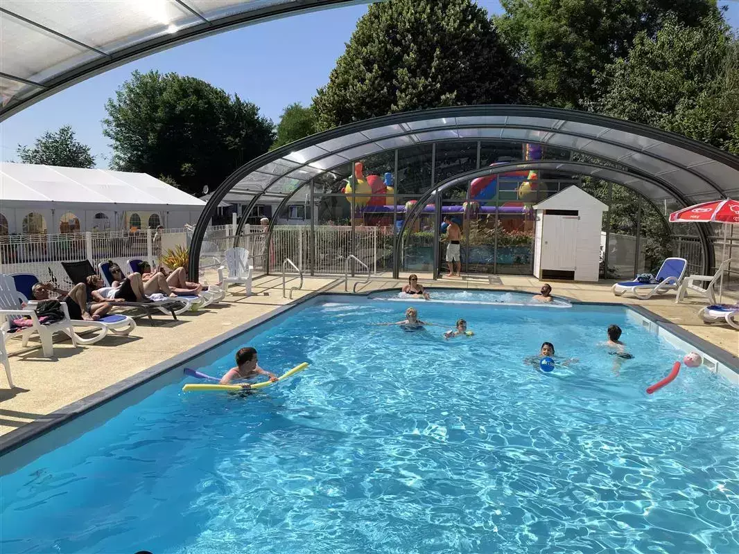 Piscina Camping Le Clos De Balleroy