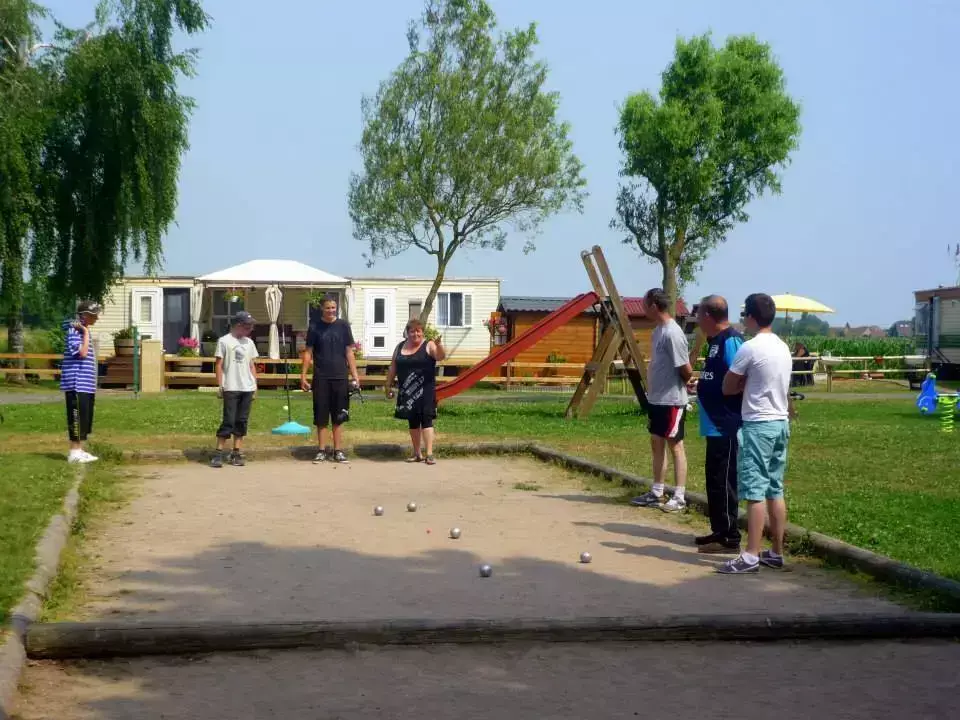 Petanque Camping Le Clos Fleuri