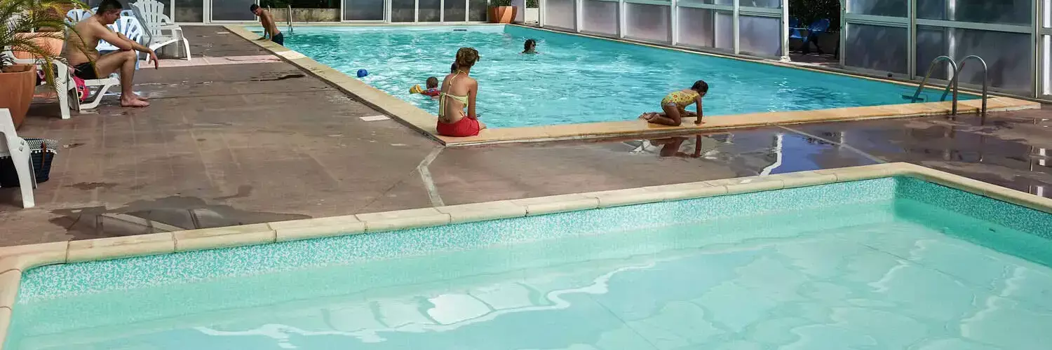 Piscina Camping Le Deffay
